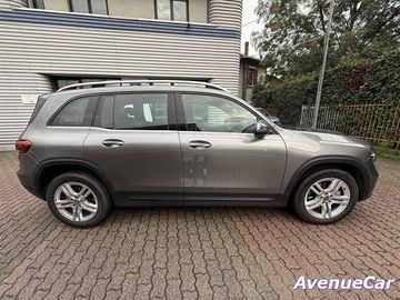Mercedes GLB 180 - 4
