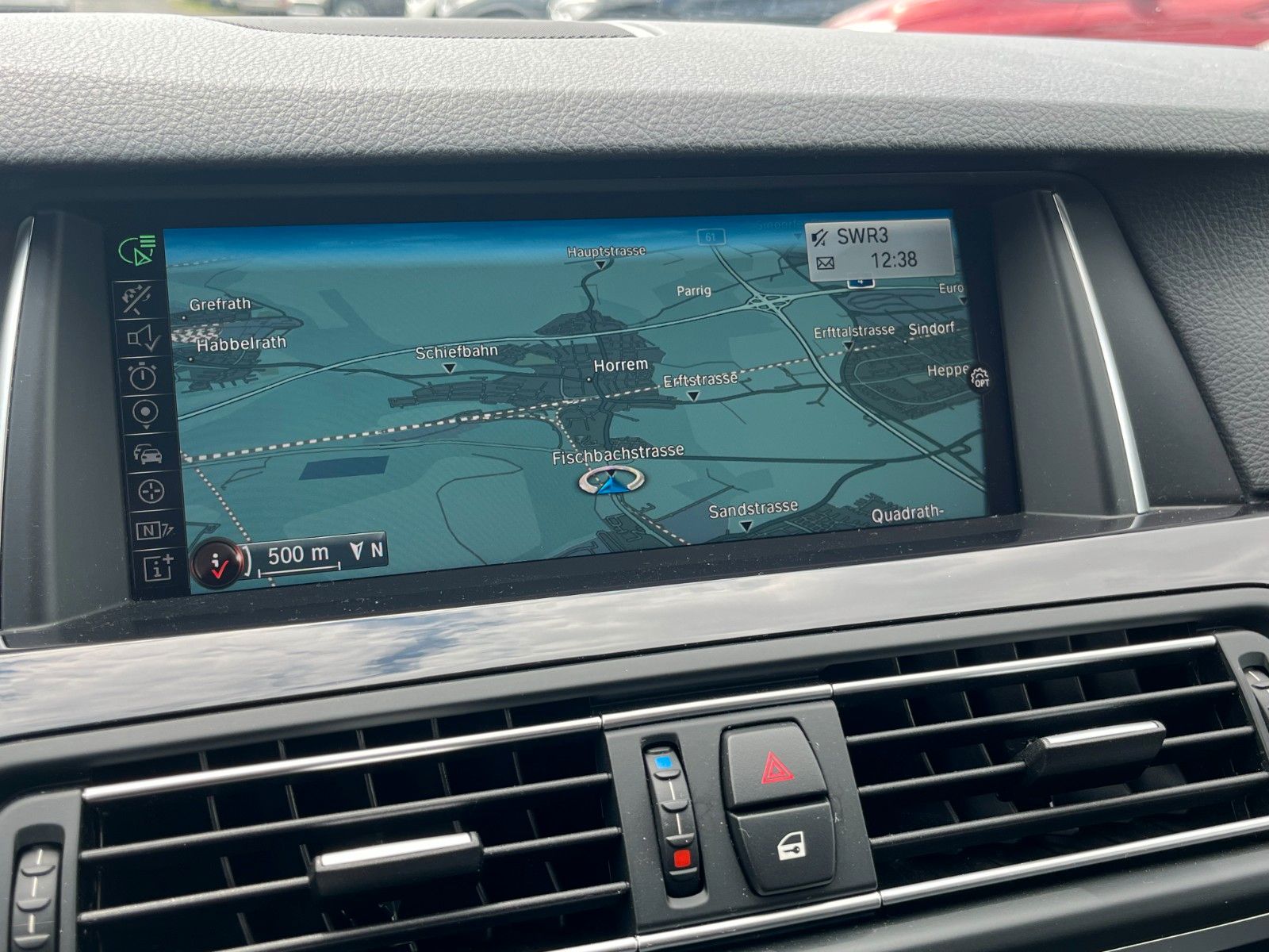 Fahrzeugabbildung BMW 520d Aut. Navi Alarm PDC HiFi Scheckheft SPORTL