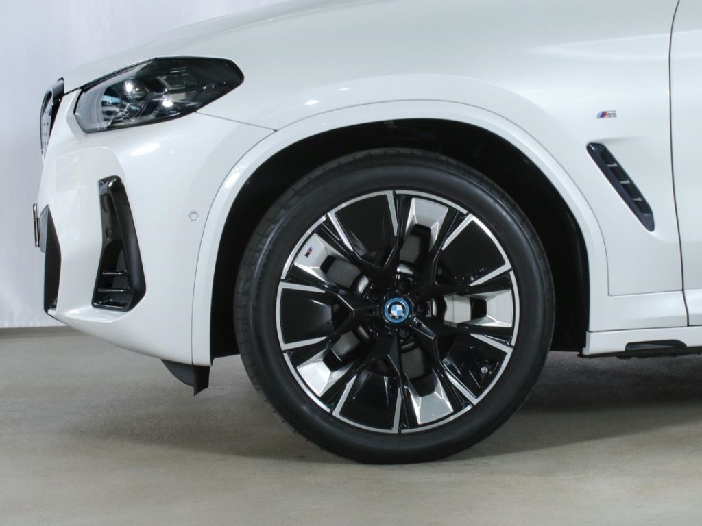 BMW iX3 Impressive M Sport H&K ACC HUD 360 LED foto 12