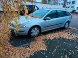 Renault Laguna 2.2 DCI Automatik Kombi - gebrauchte Renault Laguna aus dem Jahr 2004