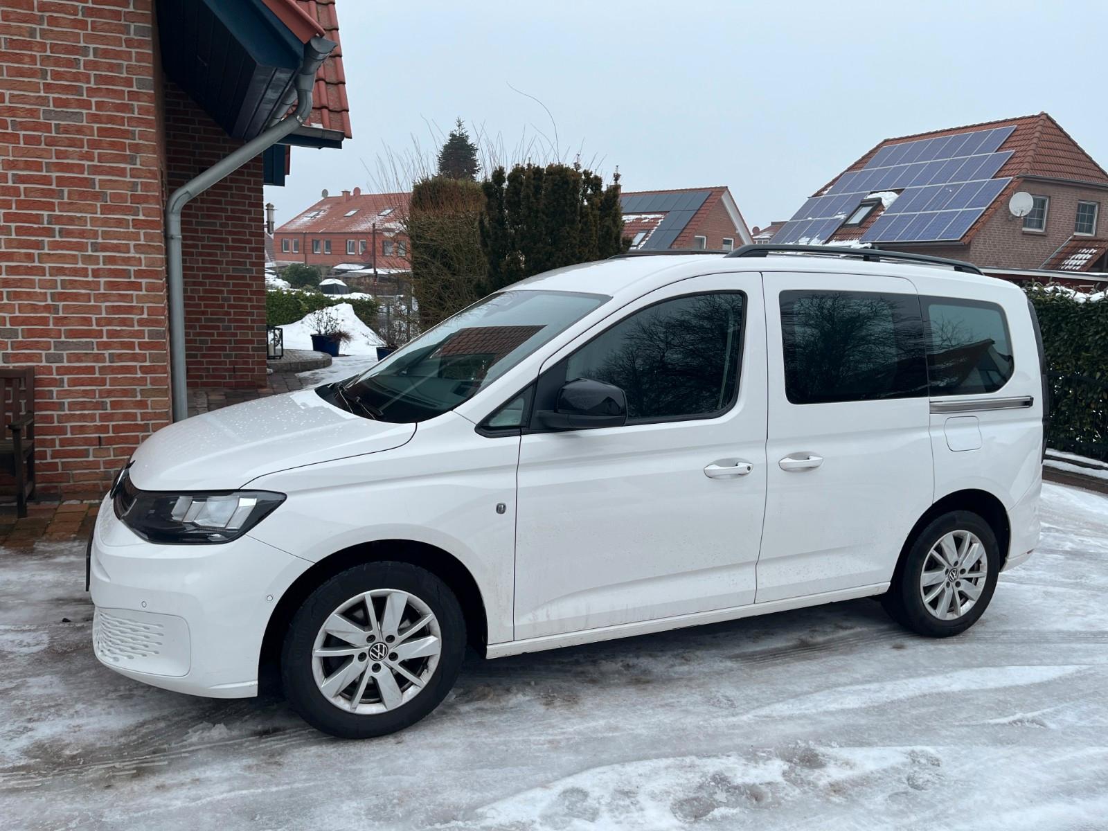 Volkswagen Caddy Life Navigation ,SHZ , AHK ,WR