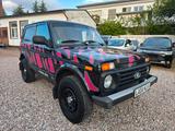 Lada Taiga Basis 4x4*AHK*TÜV 01.2026* - Lada Taiga Gebrauchtwagen