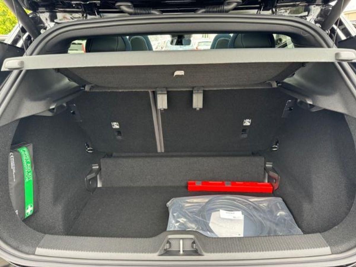 Volvo EX30 - Bild 16