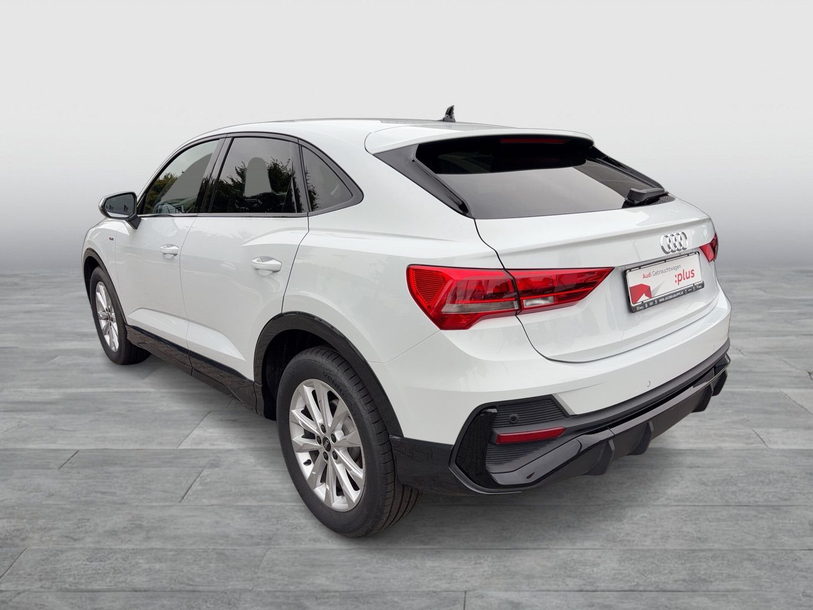 Audi Q3 Sportback 35TFSI S line Black ACC AHK Navi foto 3