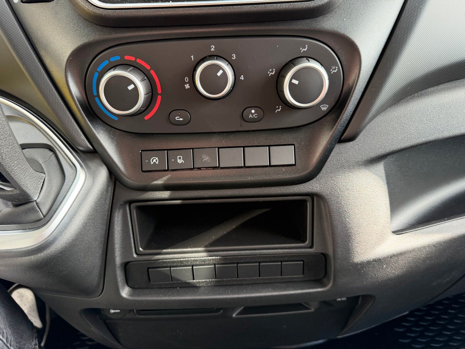 Fahrzeugabbildung Iveco Daily 35S16 A8 *R3.450mm*Automatik*Klima* 3x