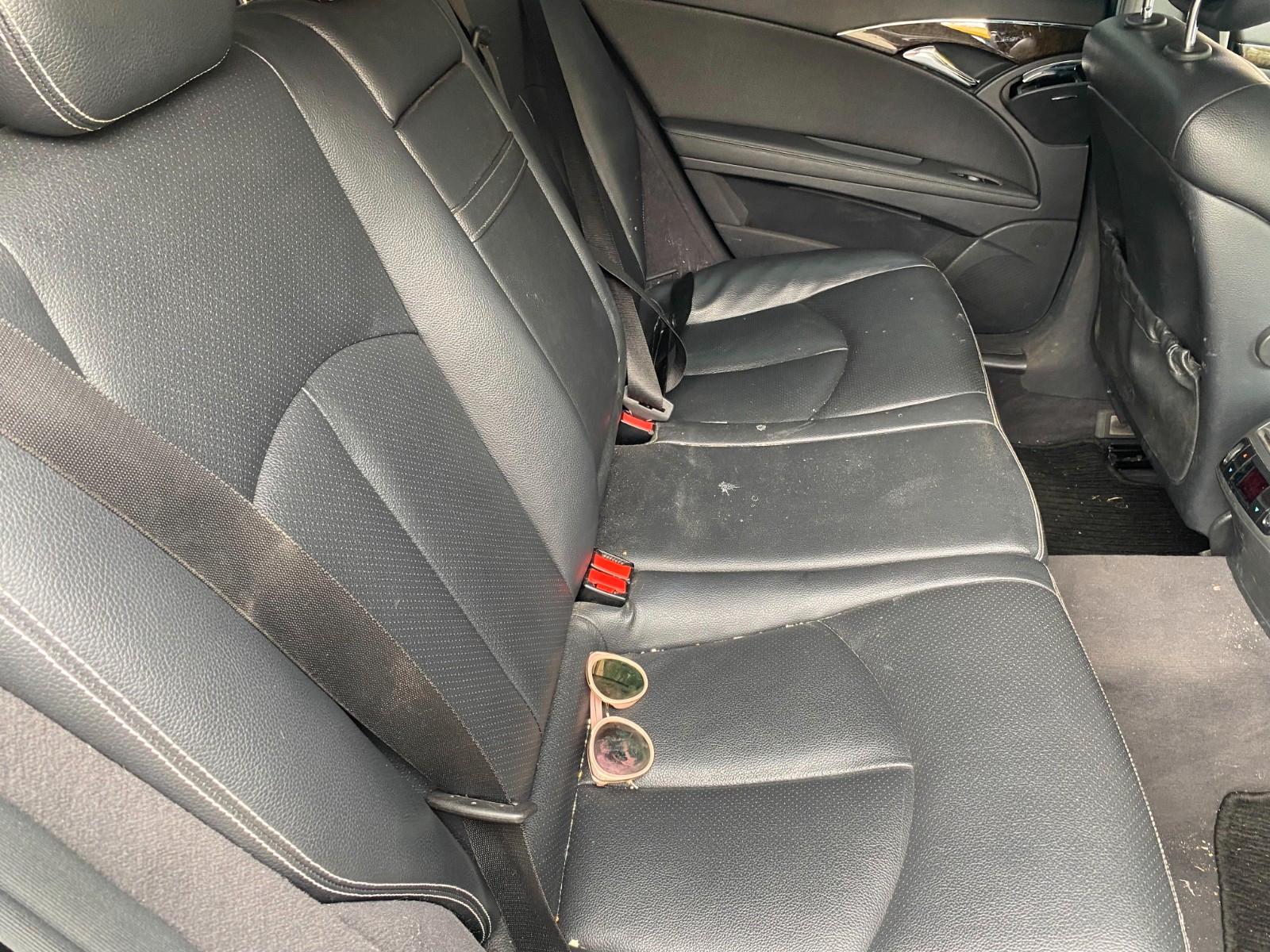 Mercedes-Benz E320 2006 — photo 7
