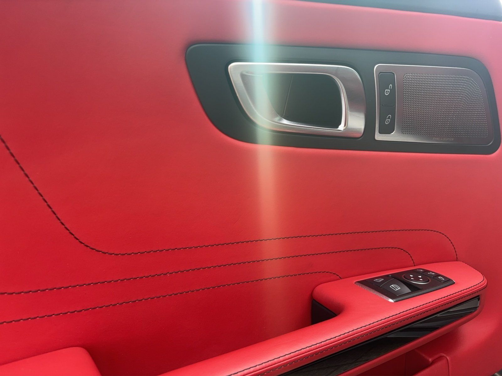 Fahrzeugabbildung Mercedes-Benz SLS AMG GT Roadster deutsches Auto MB-Scheckheft