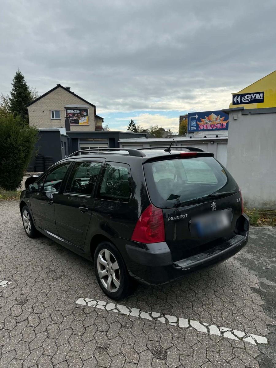 Peugeot 307 2005 — engine 110 HP (81kW)
