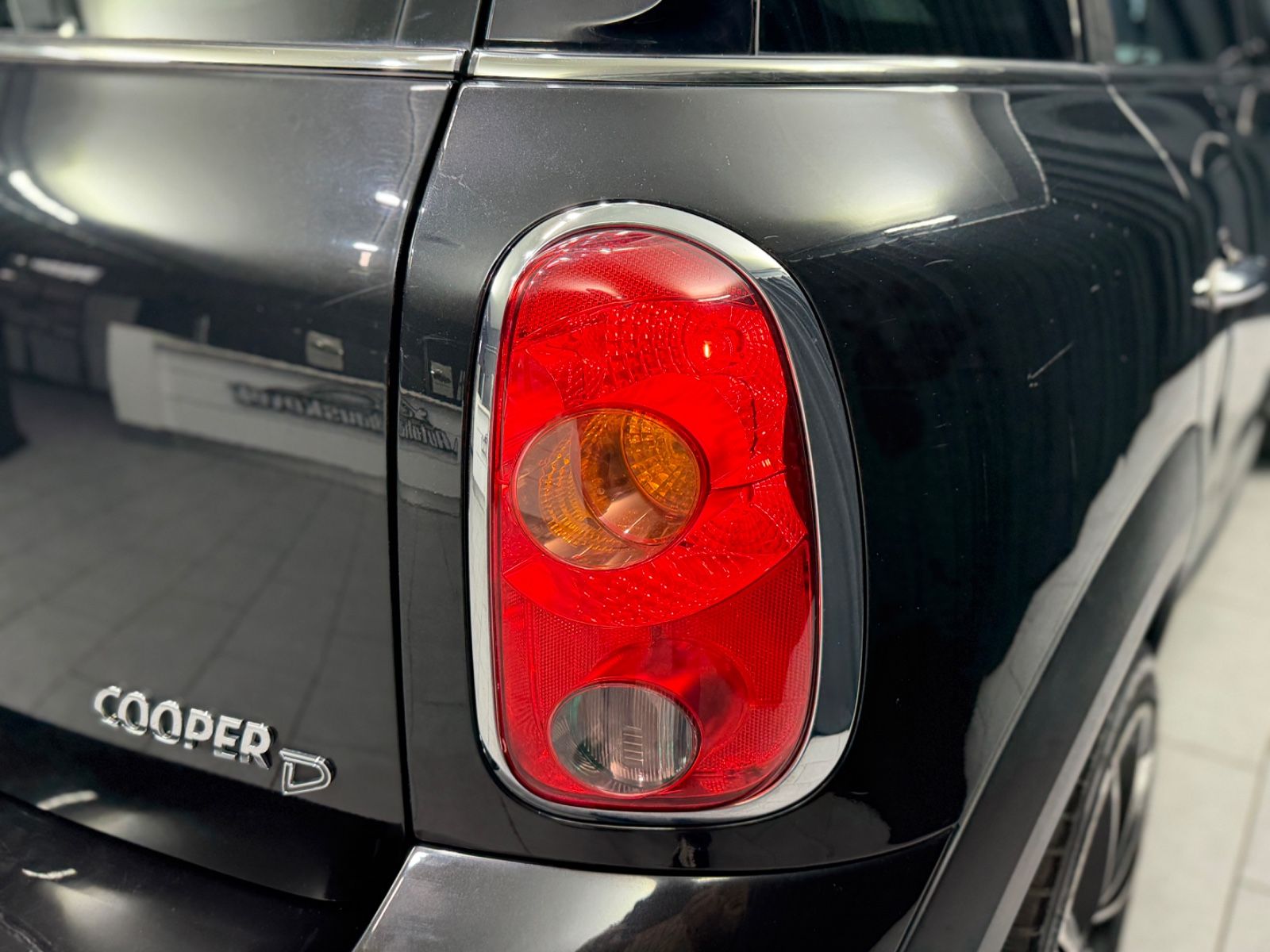 Fahrzeugabbildung MINI COOPER D Countryman Cooper D All4|PANO|NAVI|