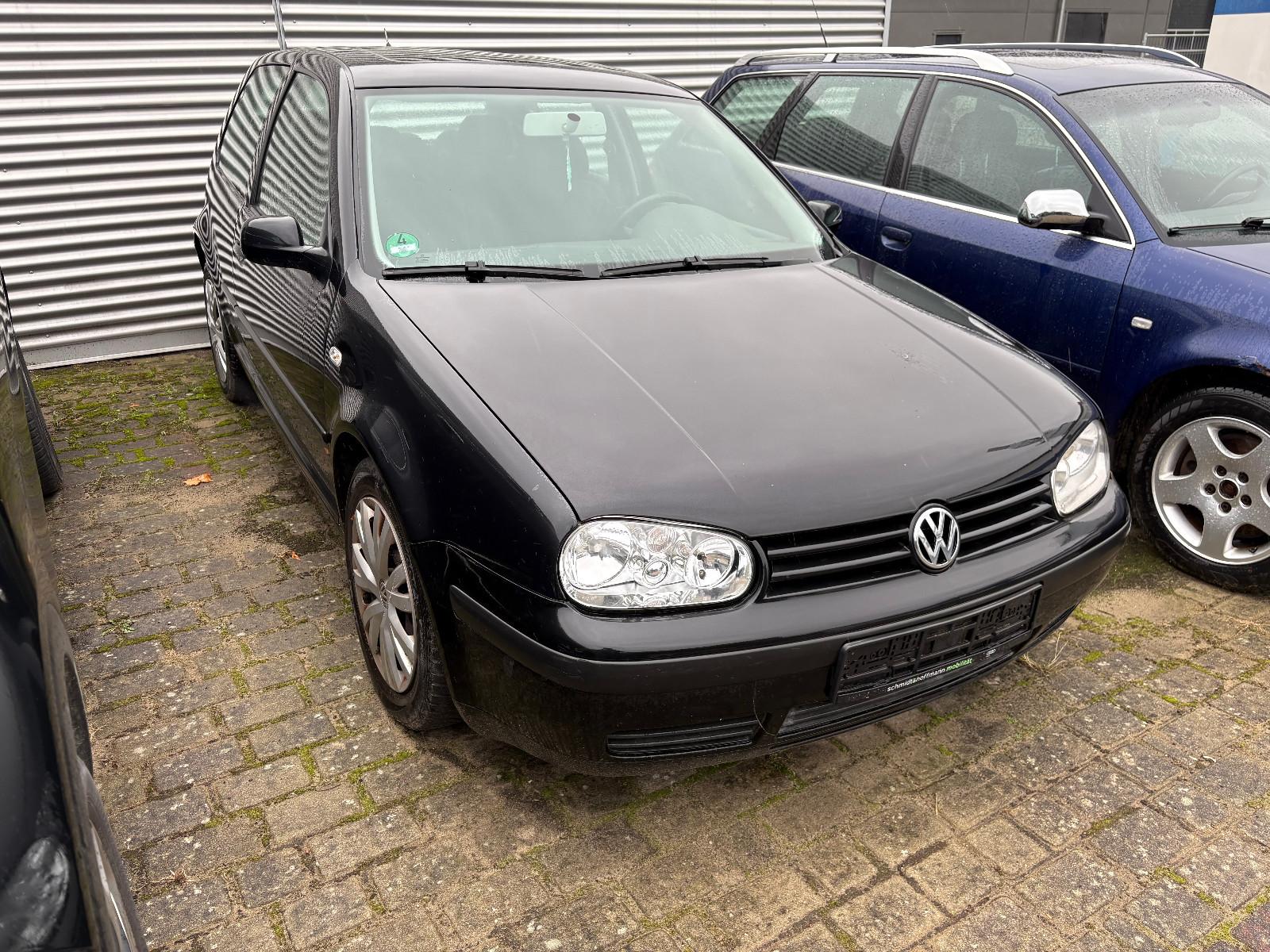 Volkswagen Golf 1.6