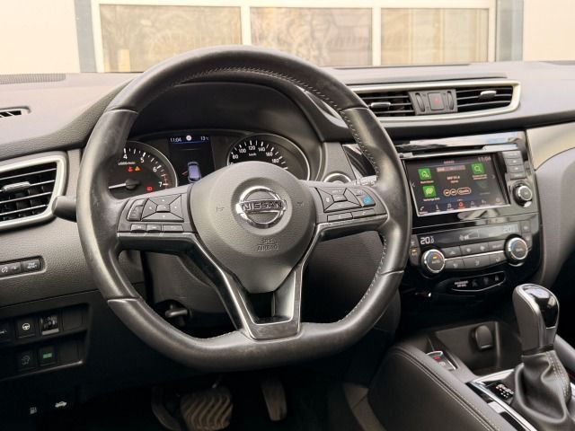 Fahrzeugabbildung Nissan Qashqai 1,3 DIG-T N-Connecta Automatic*ProPilot*