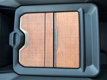 Bild 33 Dodge RAM 5,7l HEMI Longhorn AHK Luftfahrwerk 4x4