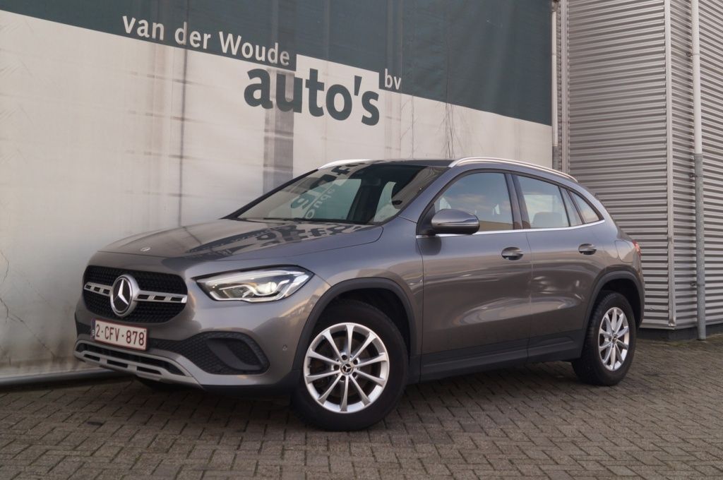 Mercedes-Benz GLA 180 180d automatik Business Line -ECC-NAVI-T imagem 2