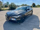Alfa Romeo Giulia 2.2 Diesel 16V AT8-Q4 Veloce Ti 210PS - Alfa Romeo Giulia Ti mit Diesel-Antrieb
