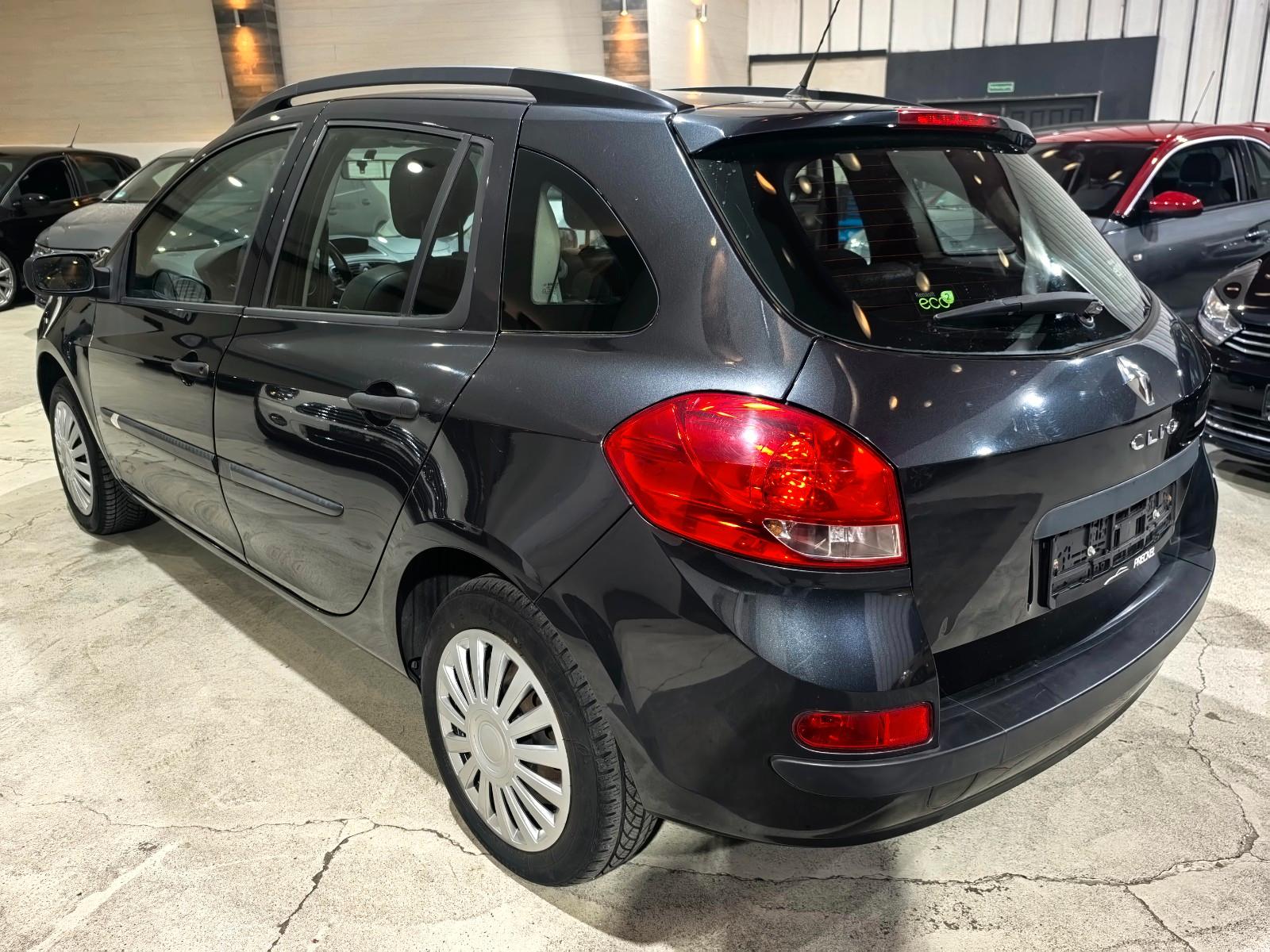 Renault Clio 2009 — photo 5