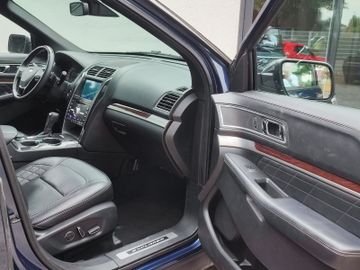 Ford Explorer - 11