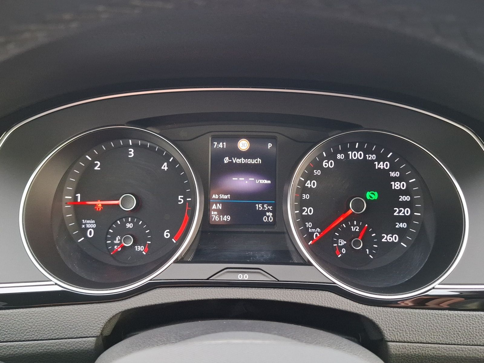 Fahrzeugabbildung Volkswagen Passat Variant TDI Business DSG Matrix Navi ACC