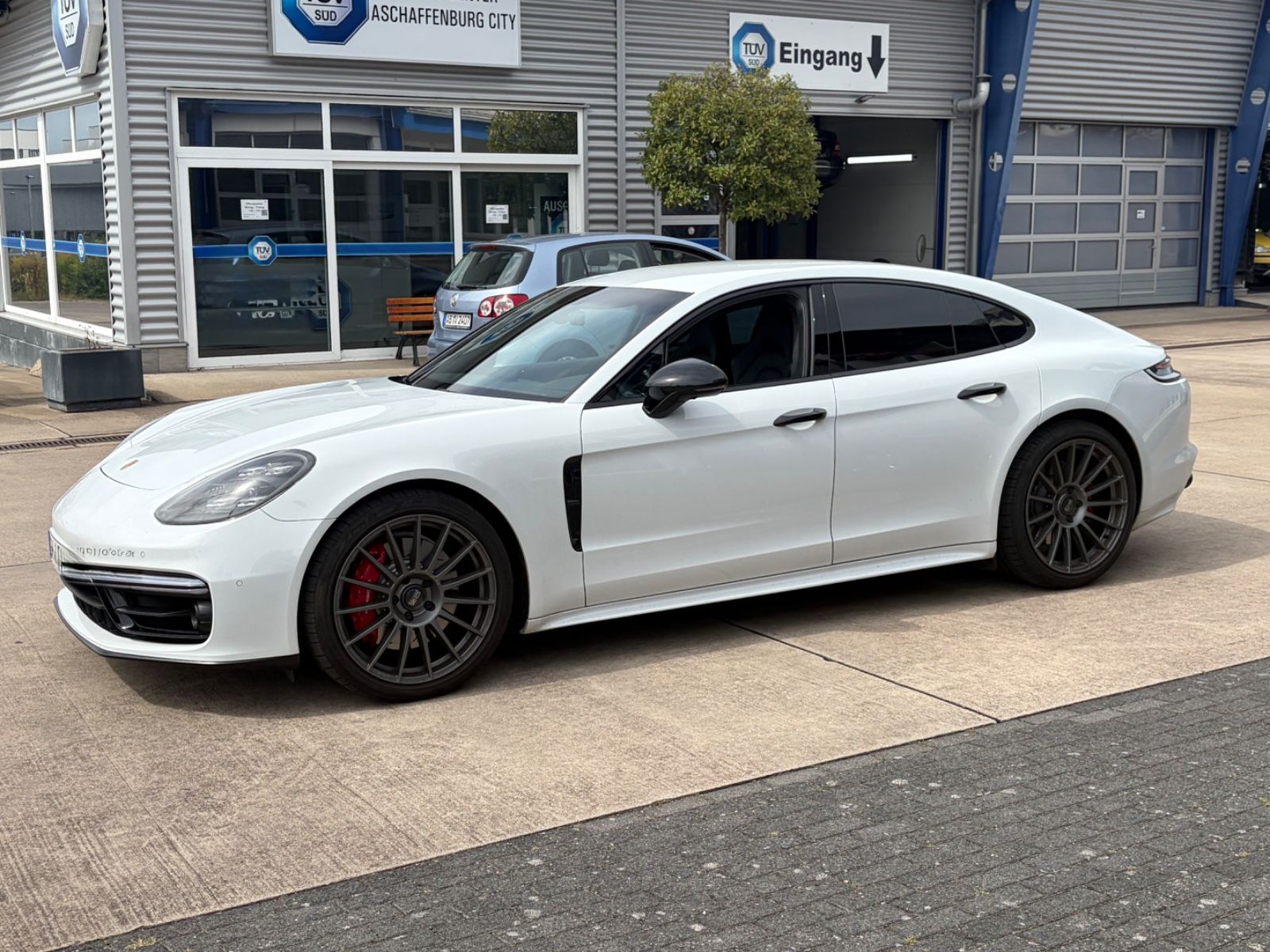Porsche Panamera GTS CARBON/SURROUND/BOSE foto 7