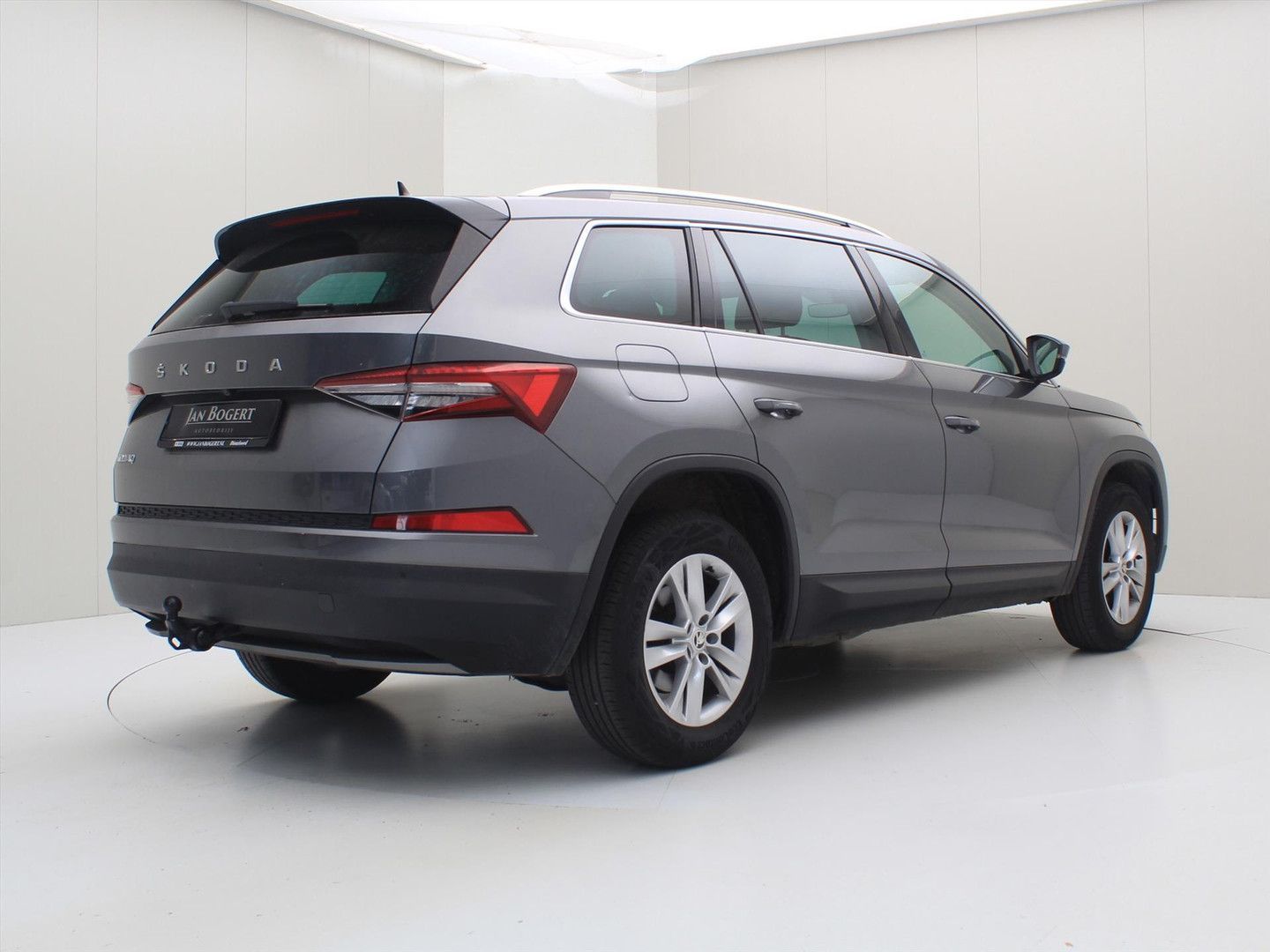 Skoda Kodiaq 1.5 TSI 150PK DSG7 Clever 7 sitze [ TREKH imagem 2