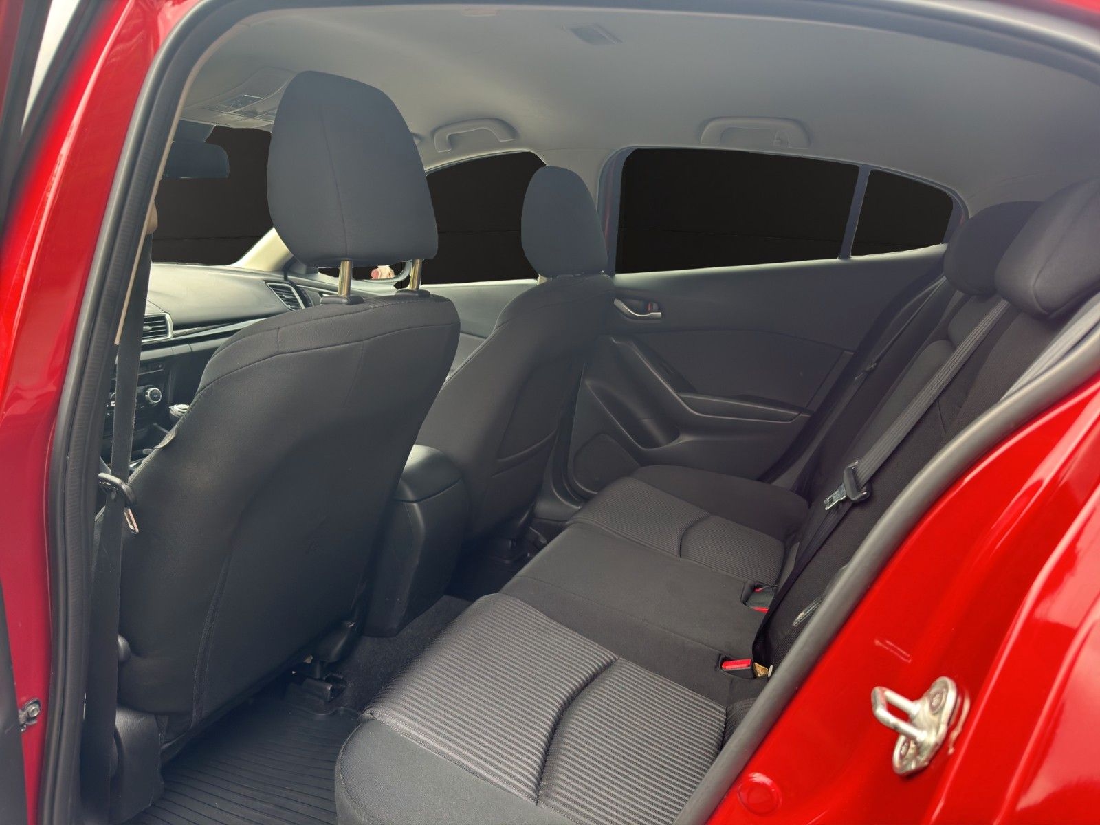 Fahrzeugabbildung Mazda 3 Lim. Center-Line Klimaaut./Sitzheizung/Navi