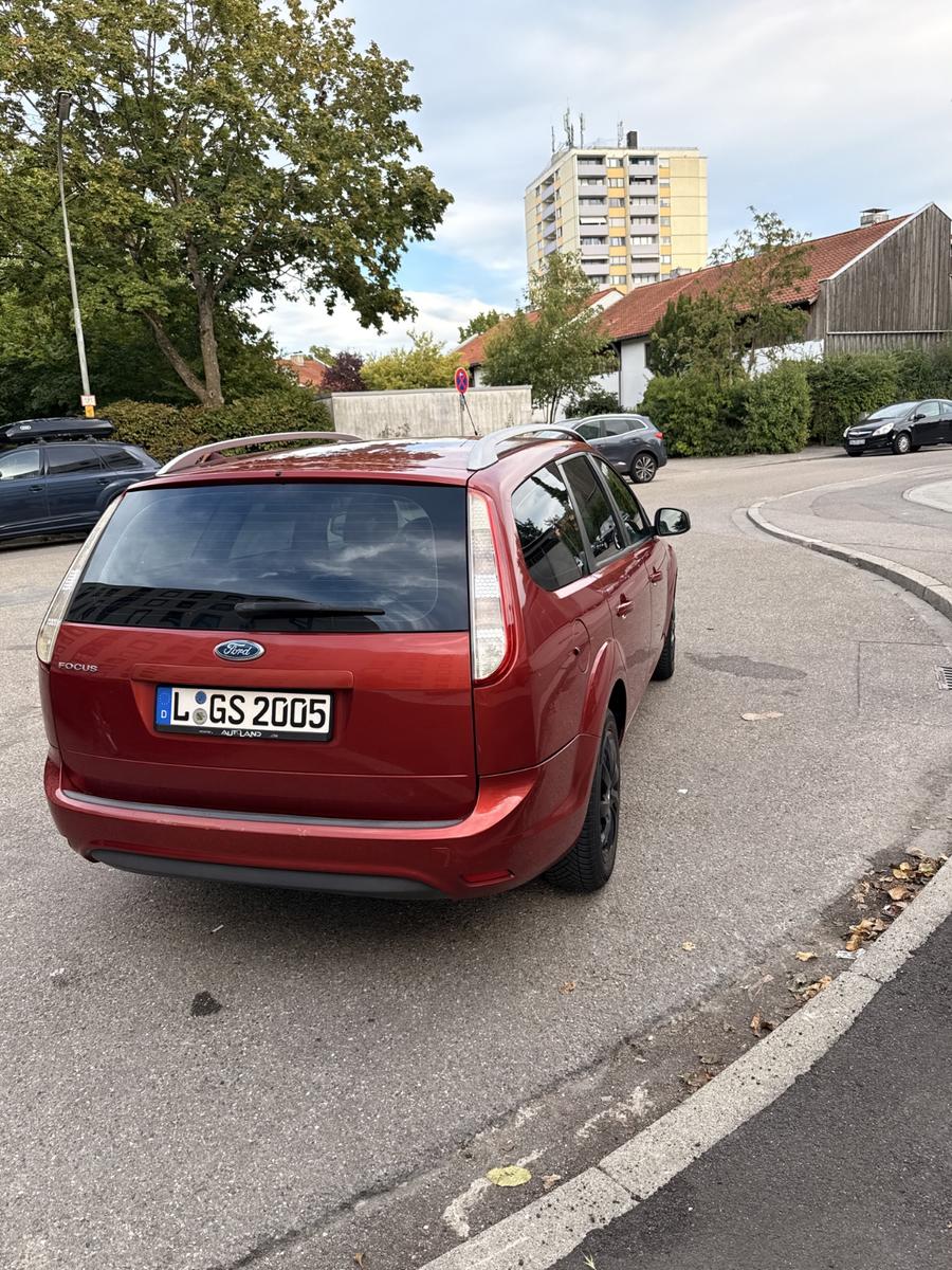 Ford Focus 2009 — photo 9