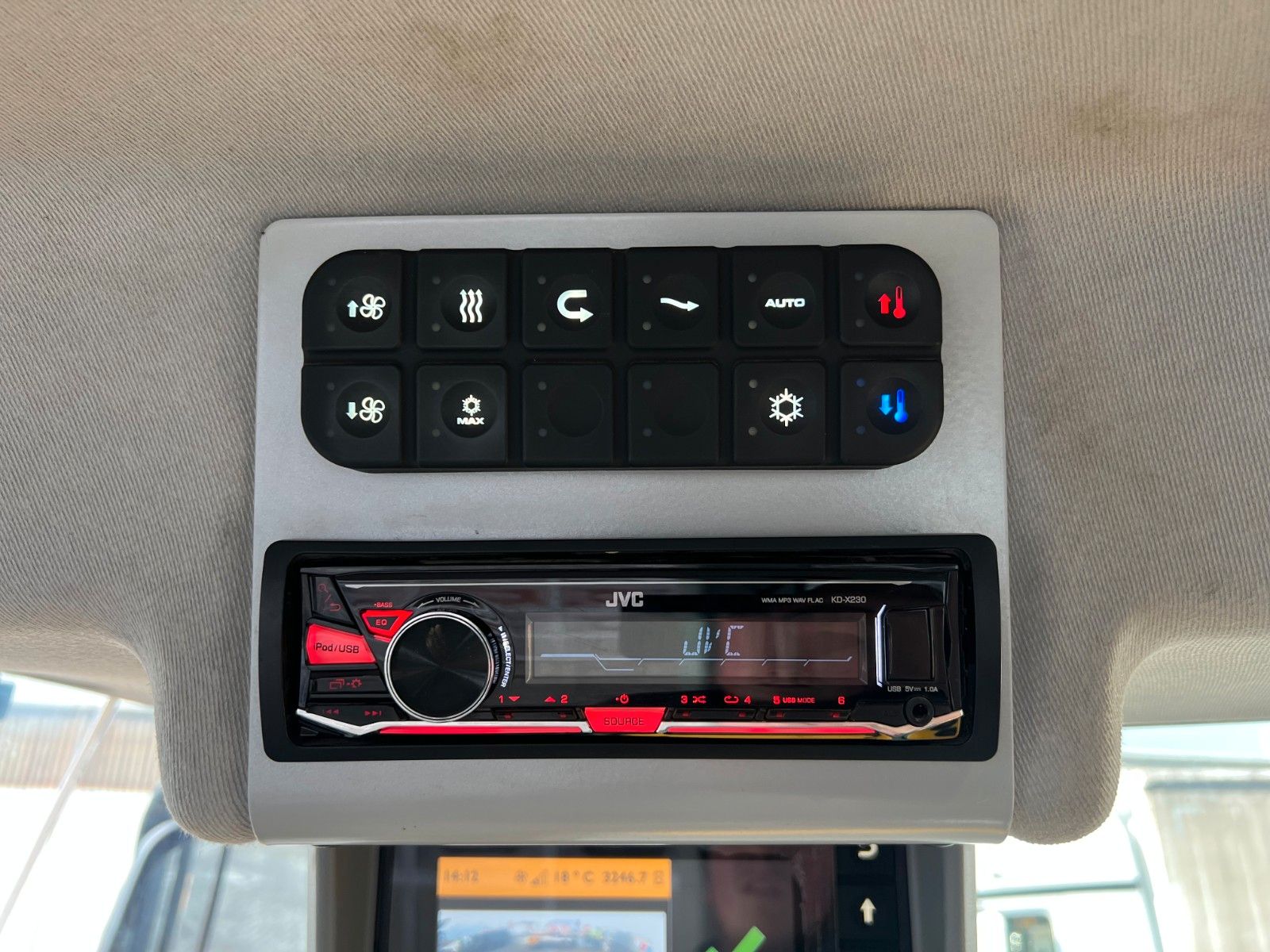 Fahrzeugabbildung JCB 457 ZX T4F / 3.246 h / 2016 / Waage mit Drucker