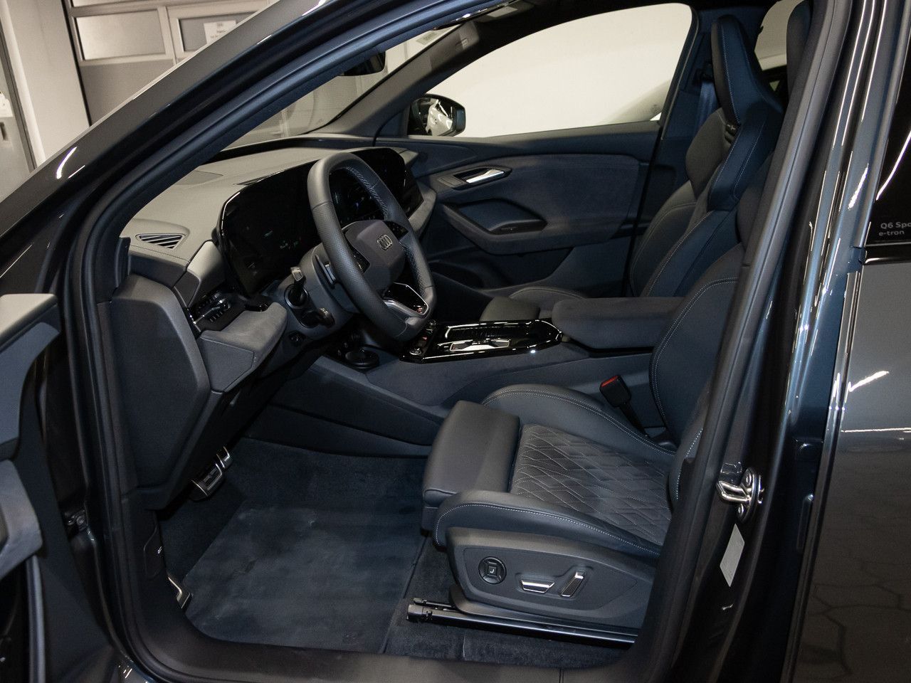 Audi Q6 e-tron - Bild 26