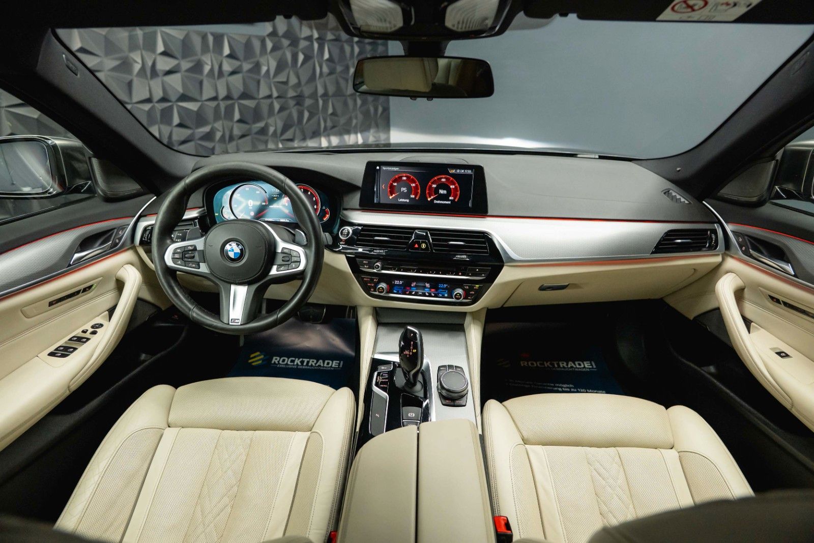 Fahrzeugabbildung BMW M550i xDrive Shadow Line | ACC | Massage | LED