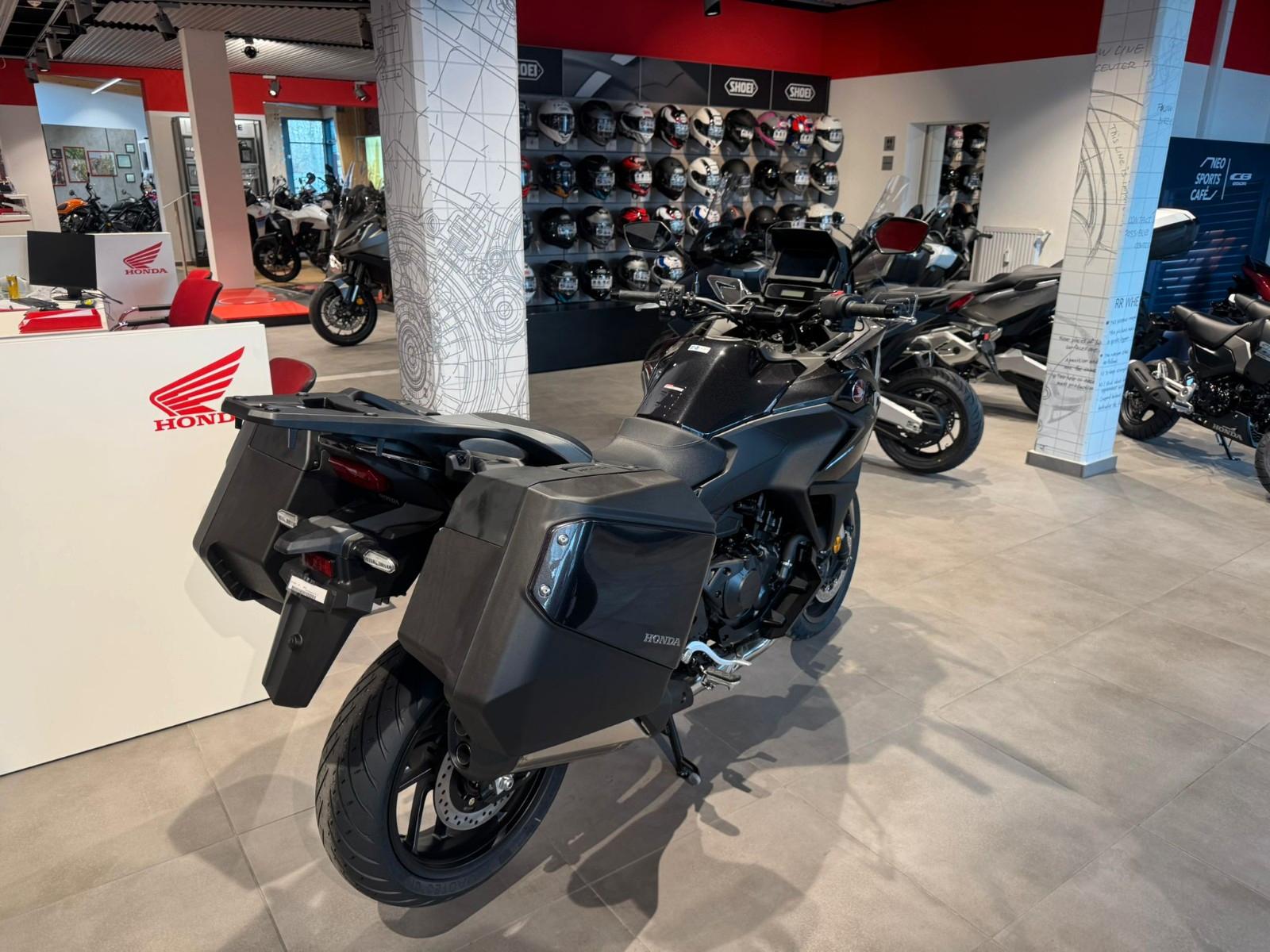 Honda NT1100 2025 Gunmetall Black *sofort verfügbar*