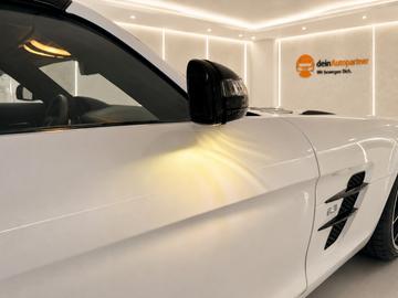 صورة مصغرة 28 لـ 2014 Mercedes-BENZ SLS AMG
