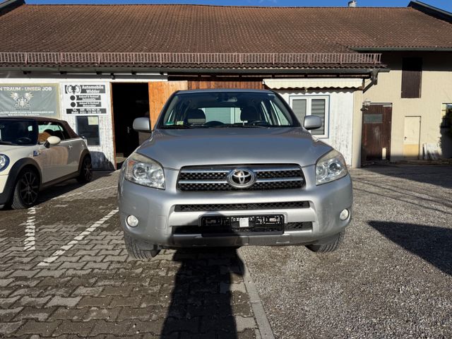 Toyota RAV4 Exe-Automatik-Leder-Klima-SHZ-PDC-Keyless