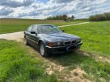BMW E38 750i V12  - BMW 750: 750i E38