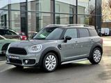 MINI Cooper Countryman Cooper ALL4 Aut. NAV/CARPLAY - MINI Cooper Countryman: Kleinwagen