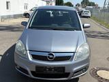 Opel Zafira B Edition  1,9 CDTI 7 Sitze Tüv Au Neu - Opel Zafira aus 2007 mit Diesel-Antrieb