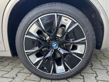 صورة مصغرة 26 لـ 2024 BMW IX3
