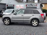 Suzuki Grand Vitara 2.0 Club 4x4 Automatik AHK - gebrauchte Suzuki Grand Vitara aus dem Jahr 2006