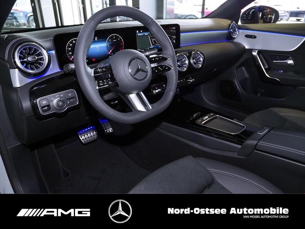 Fahrzeugabbildung Mercedes-Benz CLA 200 d AMG EDITION NIGHT PANO DISTRON SOUND