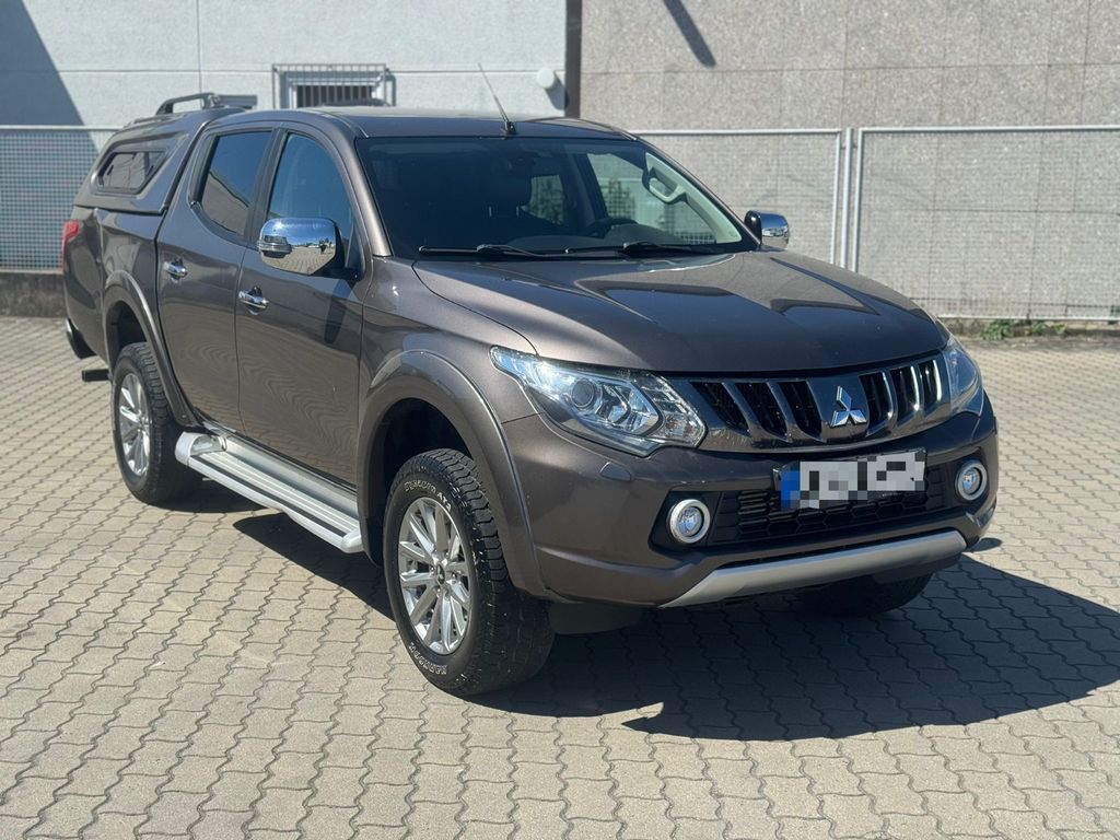 Image of Mitsubishi L200