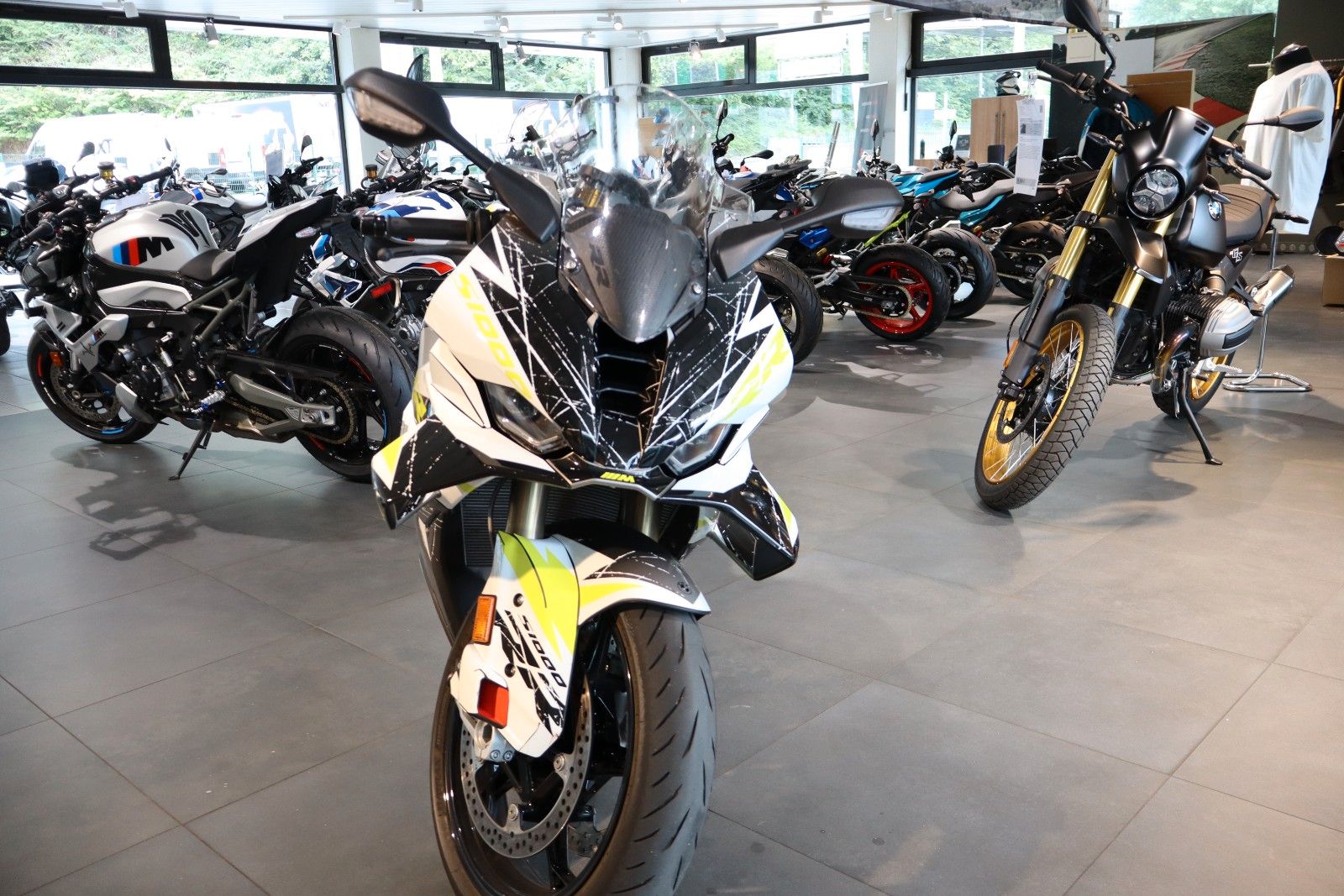 Fahrzeugabbildung BMW S 1000 RR mit Graphic Kit