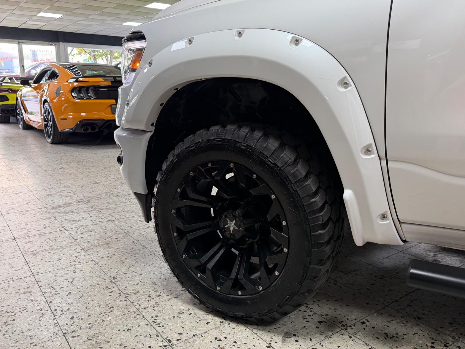 Dodge Ram 5.7 HEMI 4X4 Sport / Pano / ACC / 360° / 12", миниатюра 13