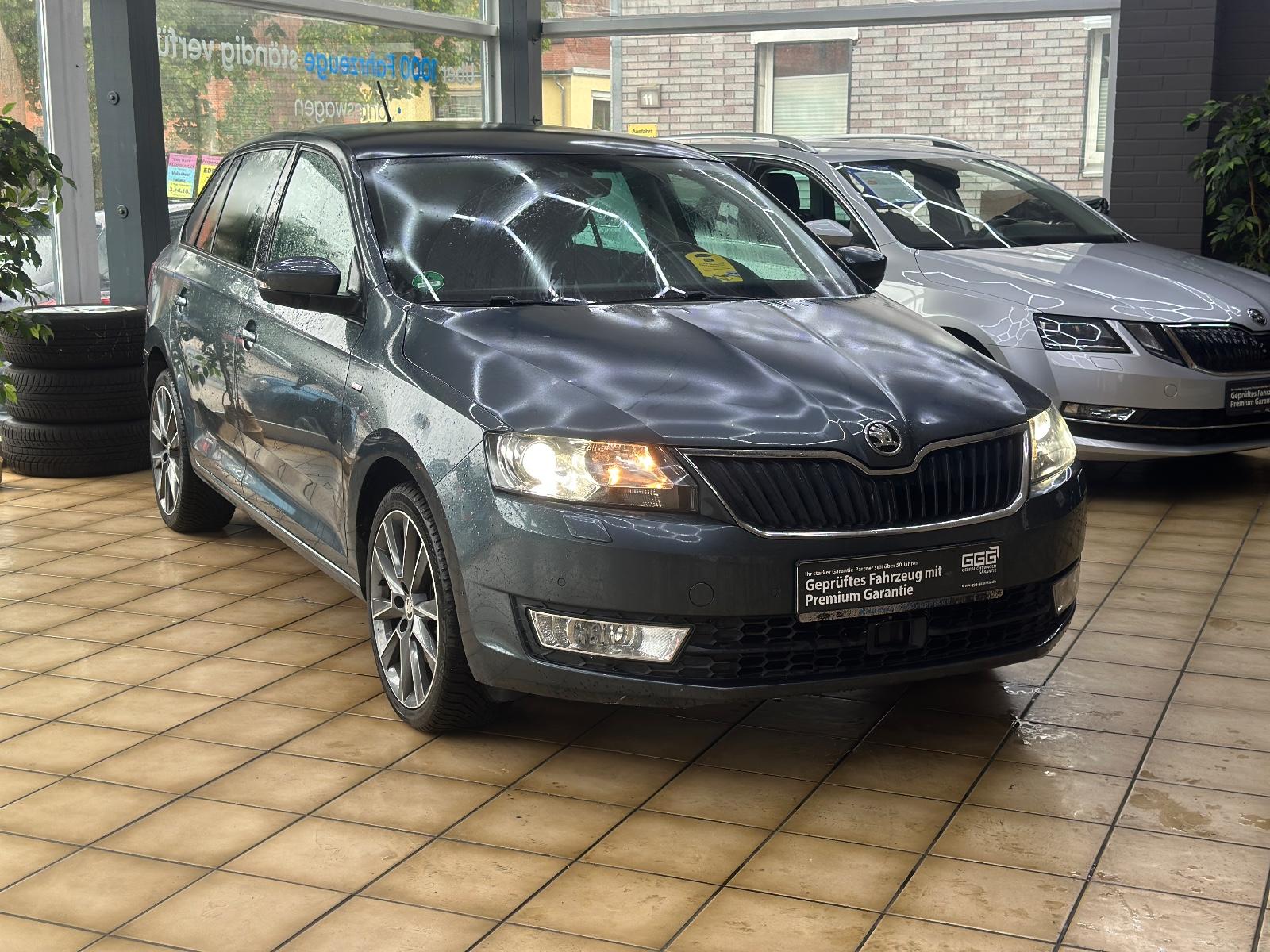 Skoda Rapid Spaceback Drive 1,4 TSI DSG HECK SCHADEN