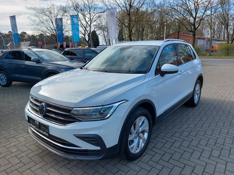 Volkswagen Tiguan 2,0 TDI Life 4Motion DSG*NAVI*LED*