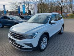 Tiguan 2,0 TDI Life 4Motion DSG*NAVI*LED*