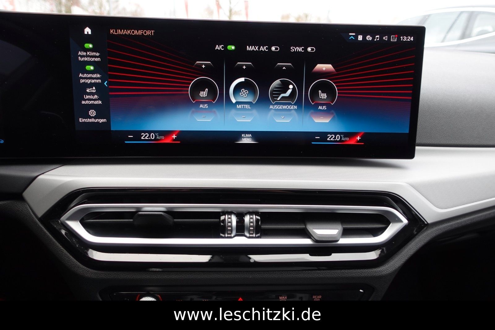 BMW 320i Touring Automatik/LED/Navigation foto 20