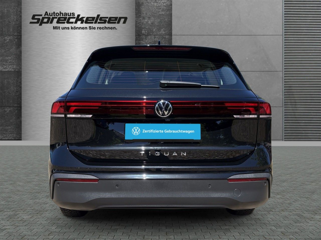 Volkswagen Tiguan 2.0 TDI Automatik Navi AHK LED Rückfahrka foto 4