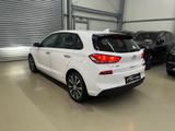Hyundai i30 TrendLED/NAVI/Kamera/APP/SHZ/ACC/DAB - Hyundai mit Diesel-Antrieb: Limousine, Automatik