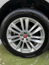 Jaguar F-Pace 25d AWD Prestige Automatik Prestige - Jaguar F-Pace von privat