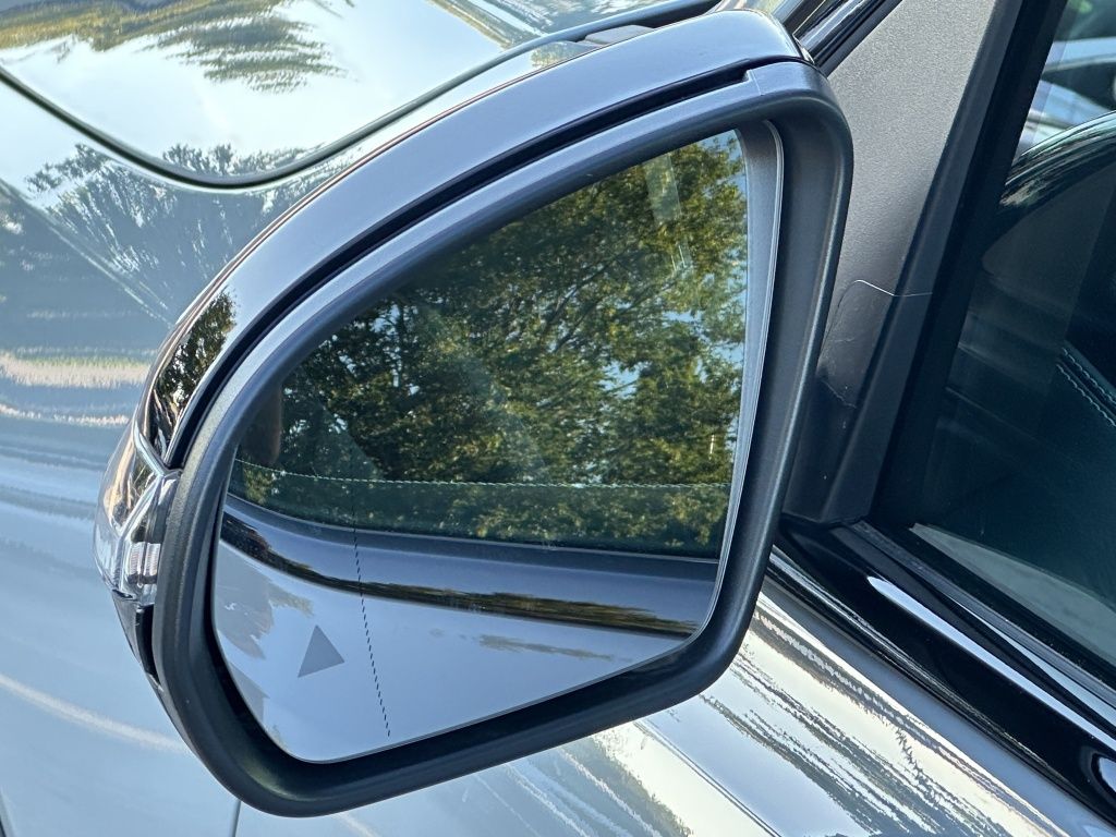 Fahrzeugabbildung Mercedes-Benz GLB 200 AMG*NIGHT*AHZV*K-GO*TOTWINKEL*AMBIENTE*