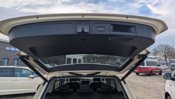 Volkswagen Touran - 6