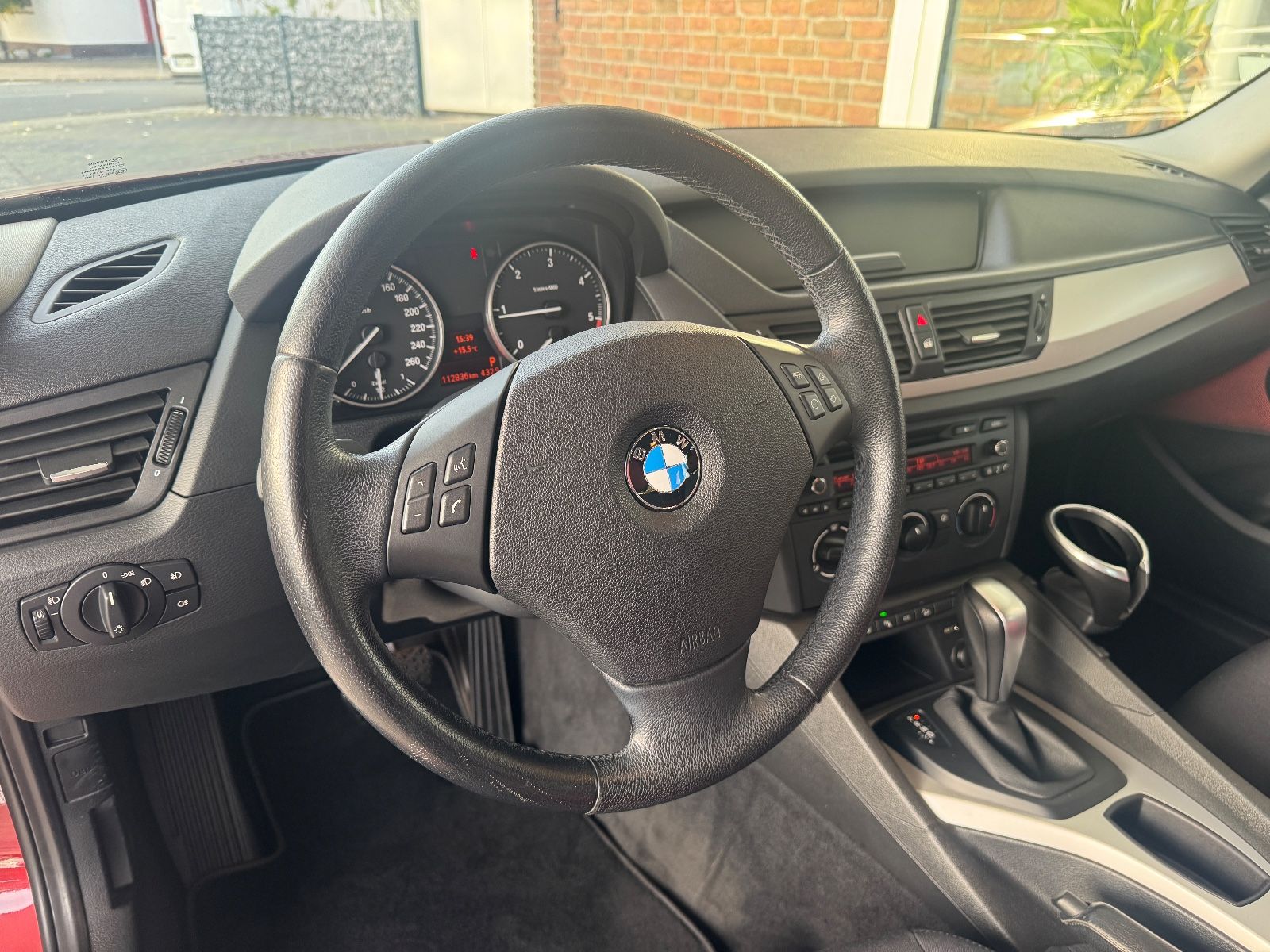 Fahrzeugabbildung BMW X1 20 d xDrive X-line Klima/PDC/Sitzheizung